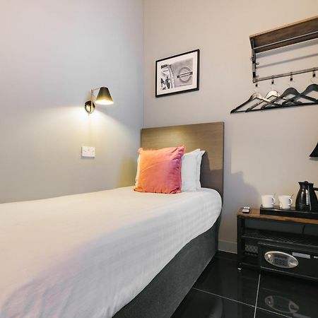 ซิตี้ สเปซ เบอร์มอนด์ซีย์ Hotel ลอนดอน ภายนอก รูปภาพ