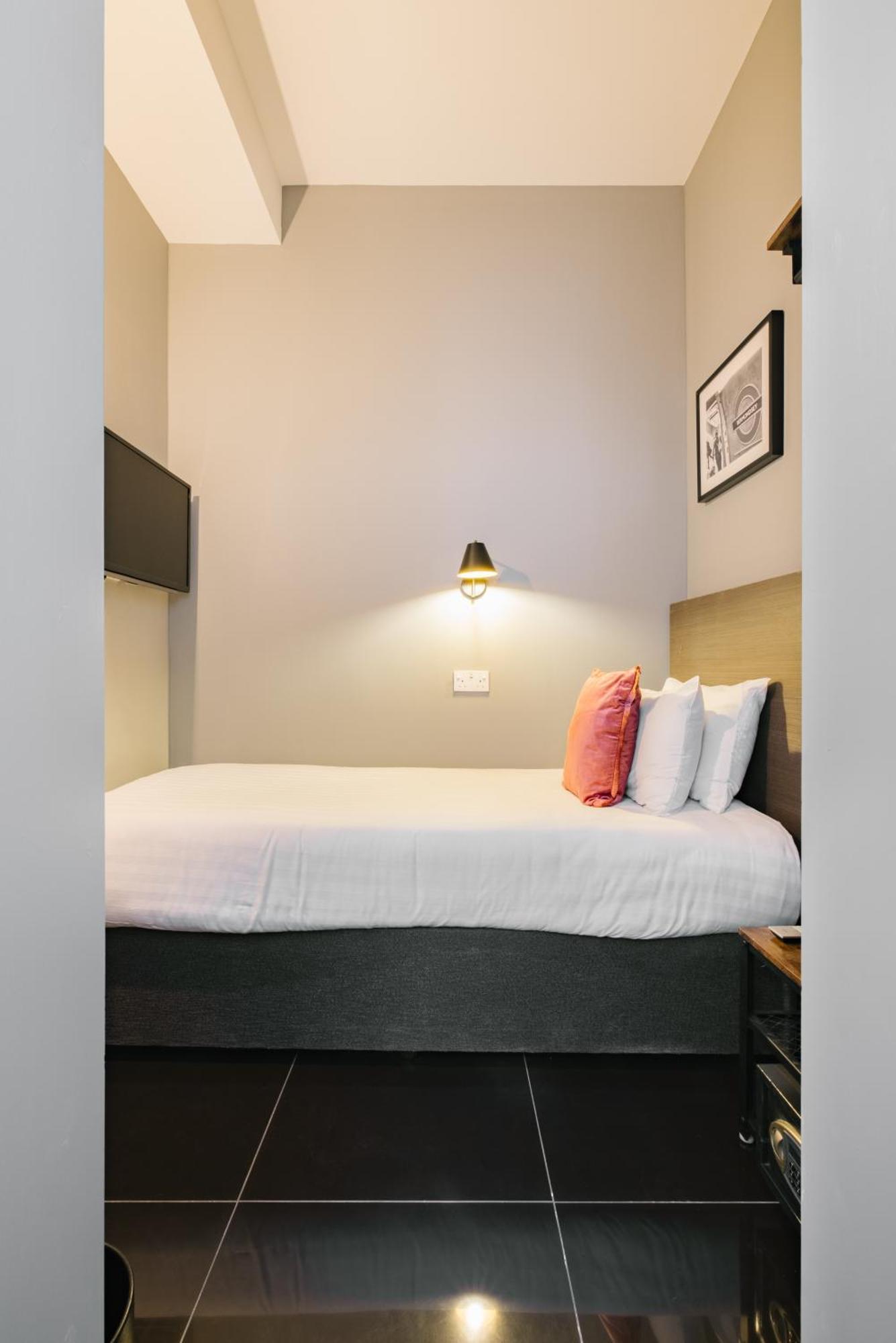 ซิตี้ สเปซ เบอร์มอนด์ซีย์ Hotel ลอนดอน ภายนอก รูปภาพ